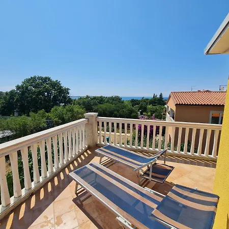 Apartments Kuca Sunce Vodnjan Exterior photo